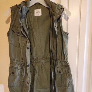Army Green Utility Vest with Cinch Waist